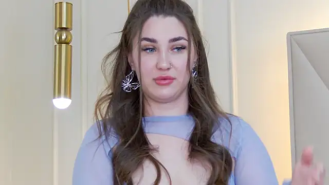 KiraBarlows' Live Chat Room