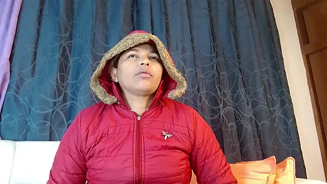 Bicth_Disgusting Webcam show