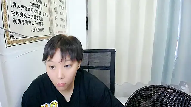 美女Yuisv03在线直播