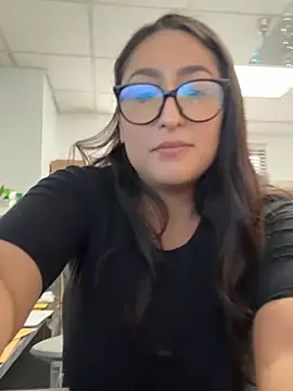 Goddessxxrosexx's Webcam Show