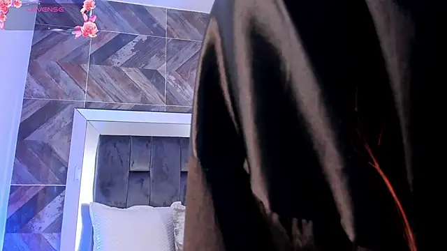 TaniaSmith1 Live Sex Cams