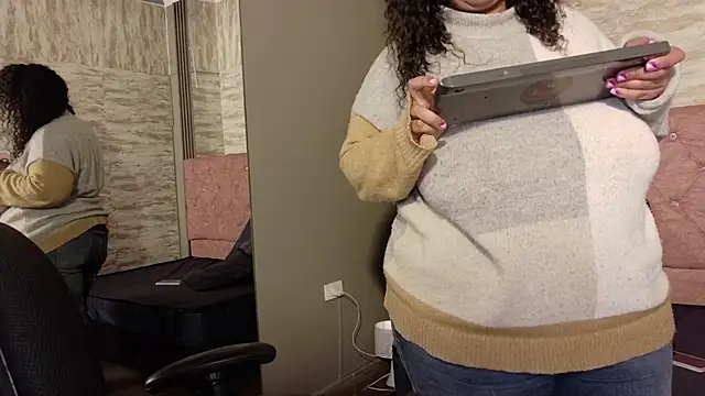 Danielaa_a's Webcam Show
