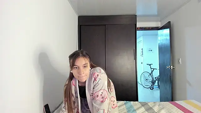malucam06's Webcam Show