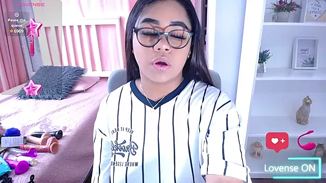 Nahom1_'s Webcam Show