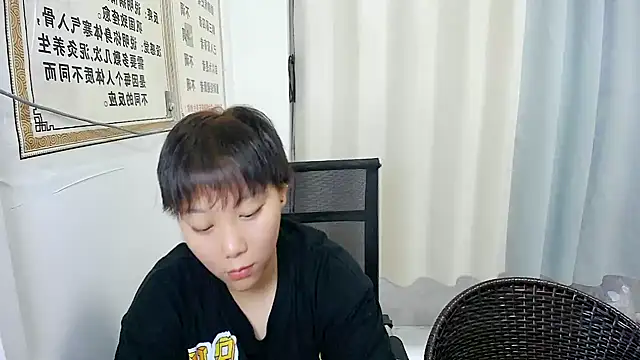 美女Yuisv03在线直播