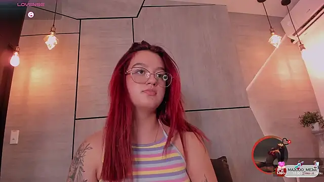 Lea_Brooks' Webcam Show