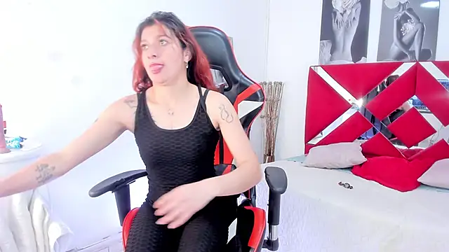 Im_alexxxia's Webcam Show