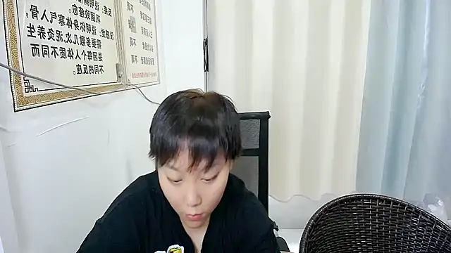 美女Yuisv03在线直播