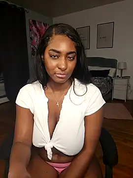 GoddessDDlynn's Webcam Show