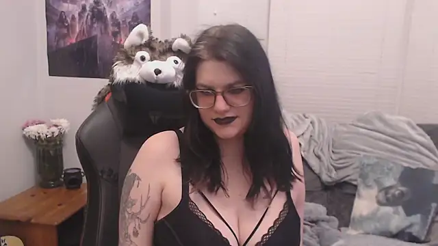 GothSuccubusBabe's Webcam Show