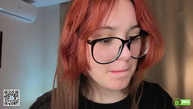 MonaHarcum Live Sex Cams