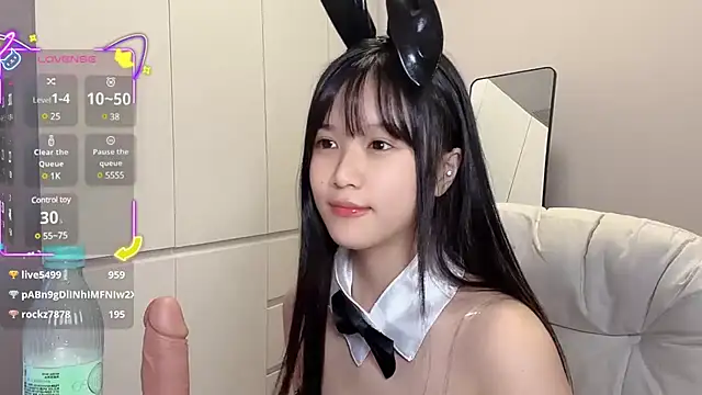 美女baxi1100在线直播