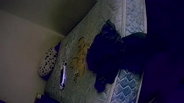 nofacefantasy32101's Webcam Show