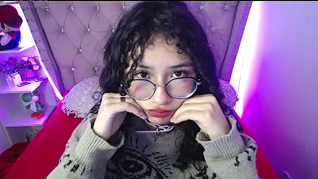 CherieCurl's Webcam Show