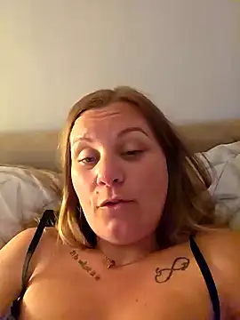 Miss-ShelbyXX's Webcam Show
