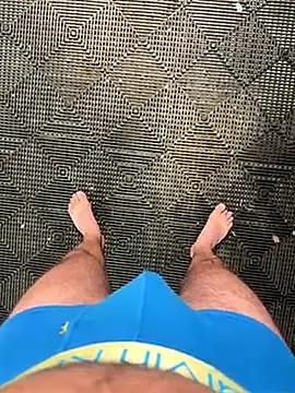 Bigtitsloveshow