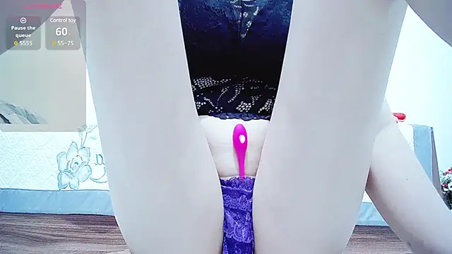 美女Min-Minx在线直播