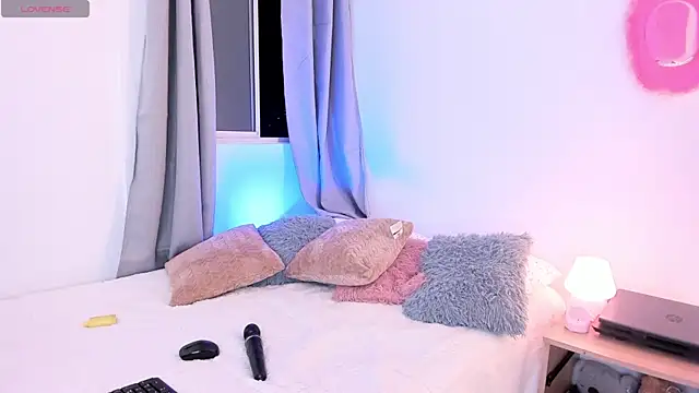 ZarayStict Live Sex Cams
