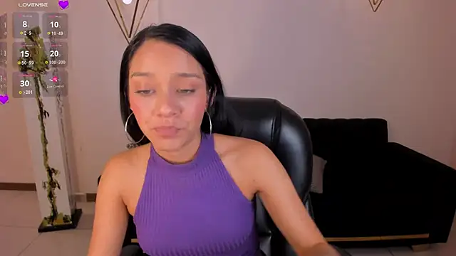 AmaliaCrus' Webcam Show
