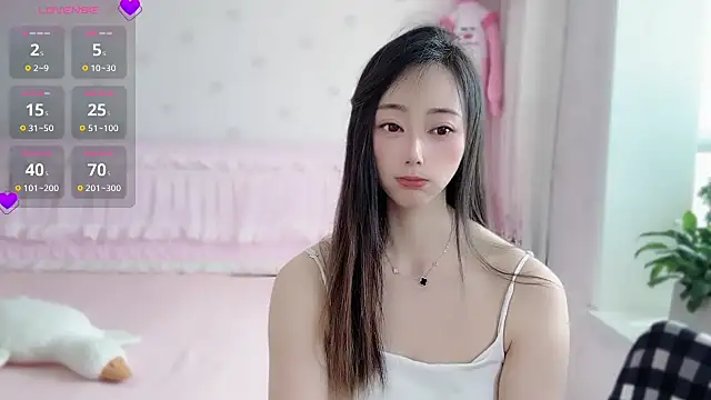 美女anjila888在线直播