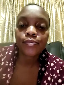 EbonyBuu's Webcam Show