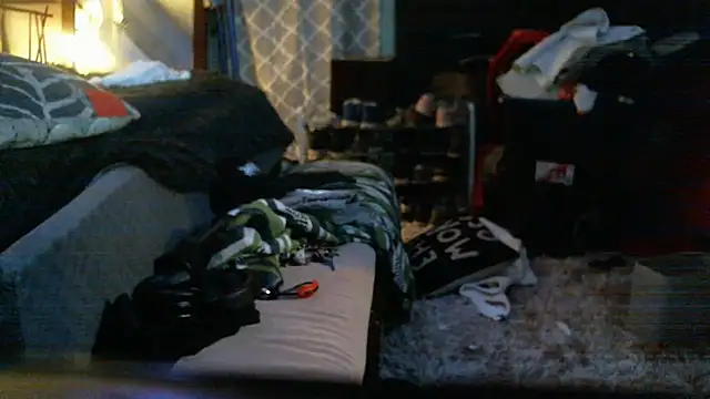 trash4cash's Webcam Show