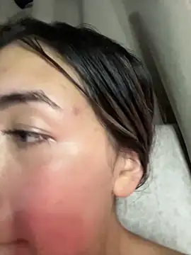 Iris_lee's Webcam Show