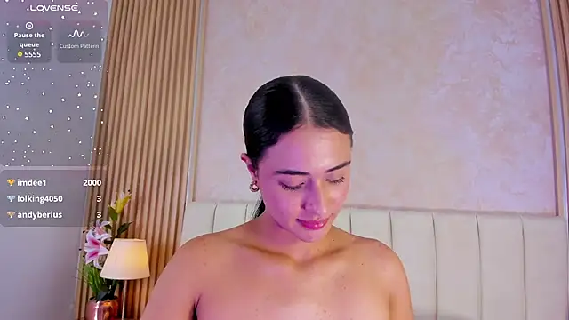 ZOEBARLOWE Live Sex Cams