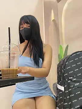 Queen-Of-The-Nightt's Webcam Show