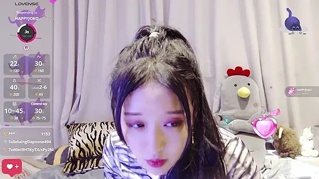 美女Etherealcat33在线直播