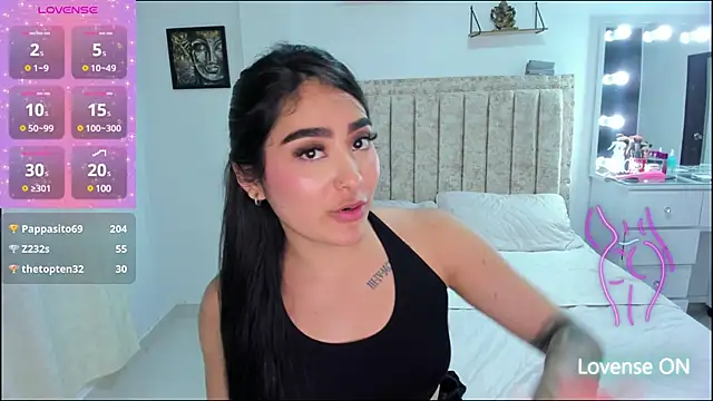 EmiilyEvans_ Live Sex Cams