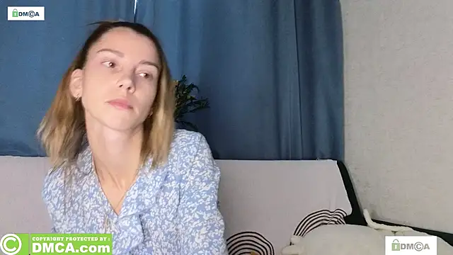 Kristi_Wolf's Webcam Show