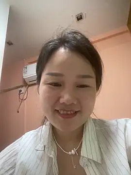 美女nianxiaohua886在线直播