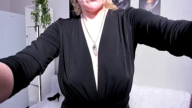 Wet4ryou Live Sex Cams