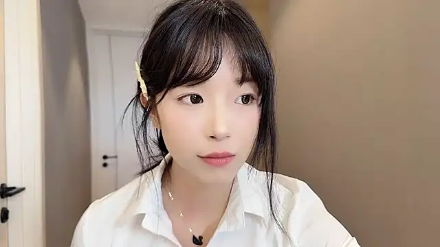 美女Louisopp-o1在线直播