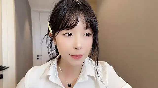 美女Louisopp-o1在线直播
