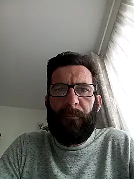 Michel_huge's Webcam Show