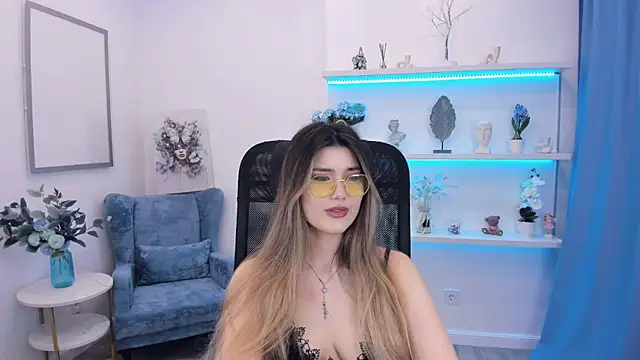 AnneTLi Webcam-Show