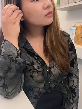美女Emmie767在线直播