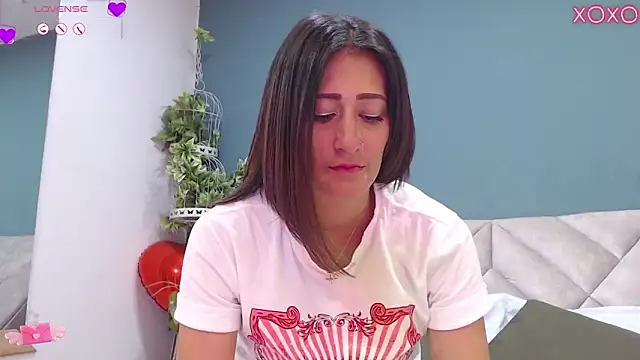 SharisWillian Live Sex Cams