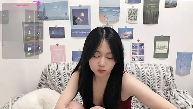 美女LiLiYbaby在线直播