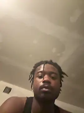 SluttyLyfe4L's Webcam Show