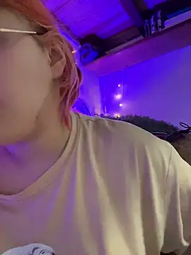 SophiaWeestt99's Webcam Show