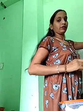 Hotty-Nidhi's Webcam Show