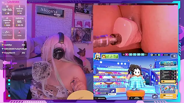 MegariaB's Webcam Show
