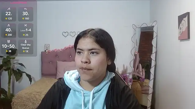 Talia-tay's Live XXX Chat