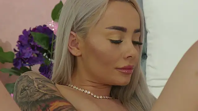 FrancescaMcGray Live Sex Cams