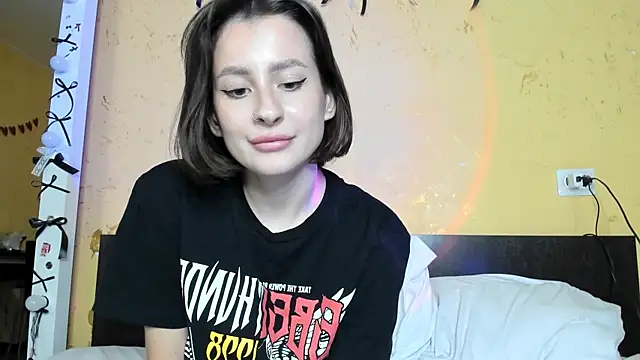SweetRoom Live Sex Cams