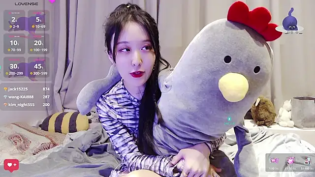 美女Etherealcat33在线直播