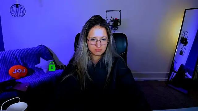 crystal_monroe_'s Webcam Show